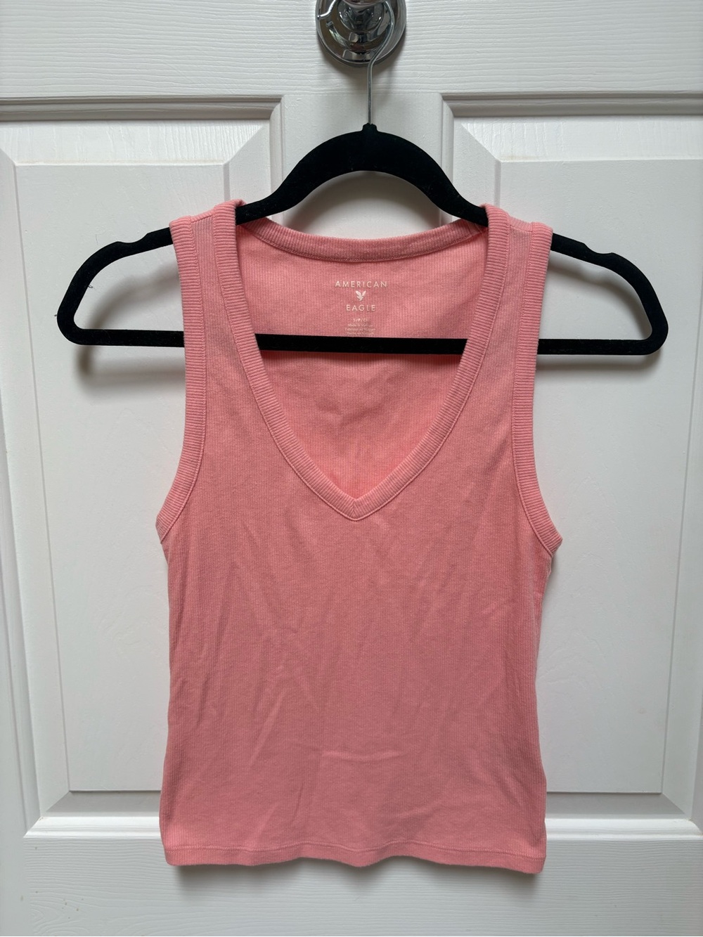 American Eagle Outfitters Coral Pink V-Neck Tank Top